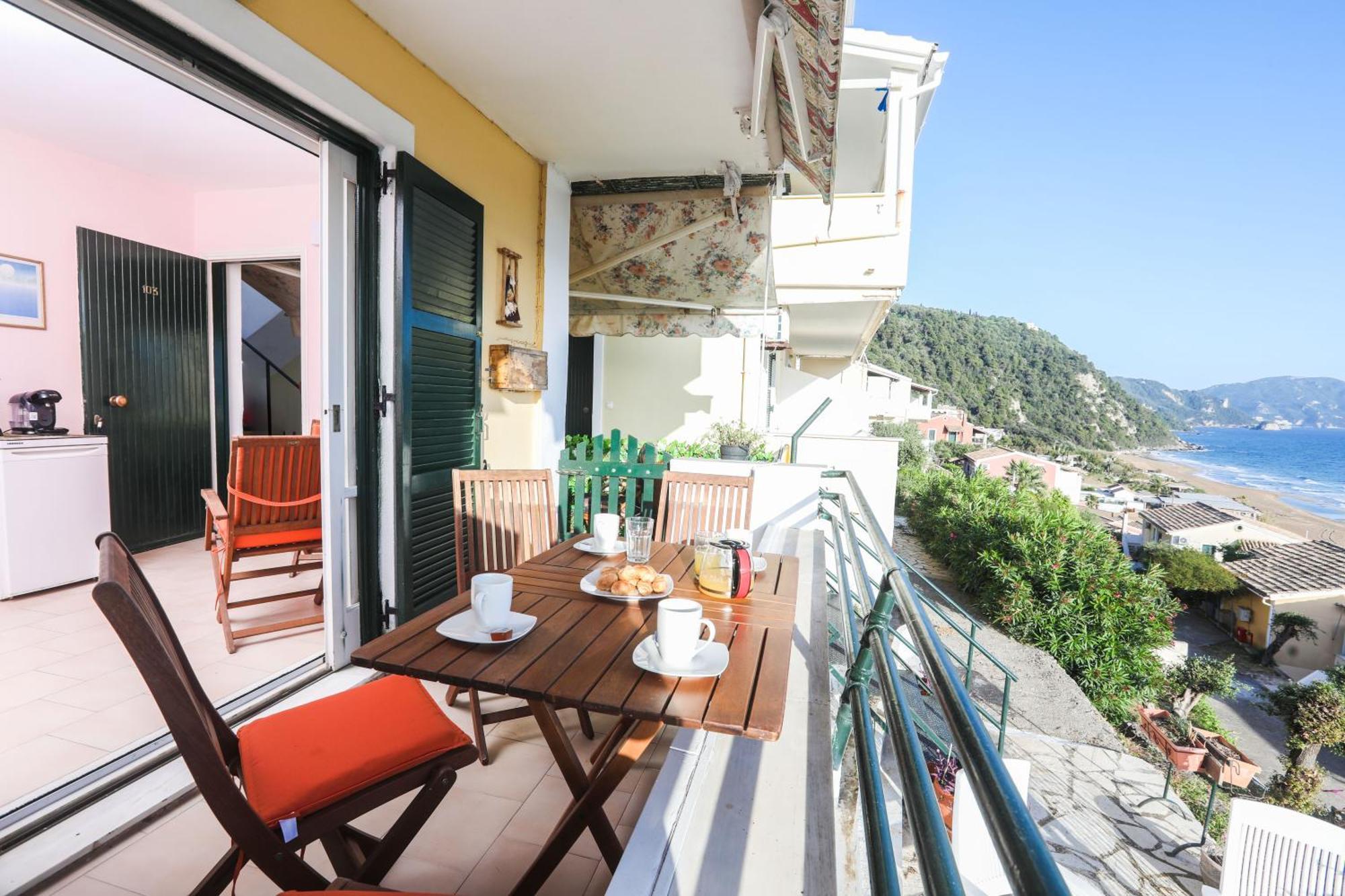 Grammhouse Corfu - Glyfada Beach Bagian luar foto